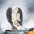 thumbnail image 1 of Estatua de Ángel esqueleto de Halloween, estatuilla de calavera con alas negras creativas, recuerdos de fiesta, 1 of 6