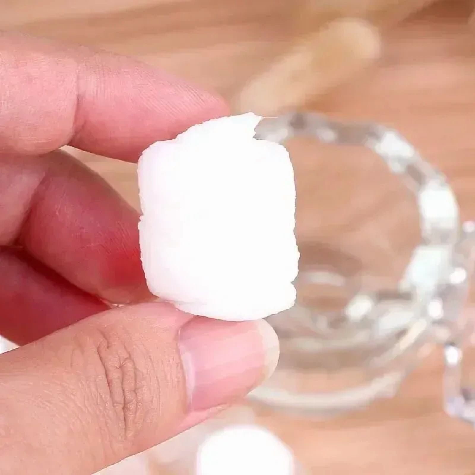 100pcs Portable Compressed Towels Travel Hotel Face Wash Absorbent Tactical Camping Supplies Perfect for Outdoor Adventures