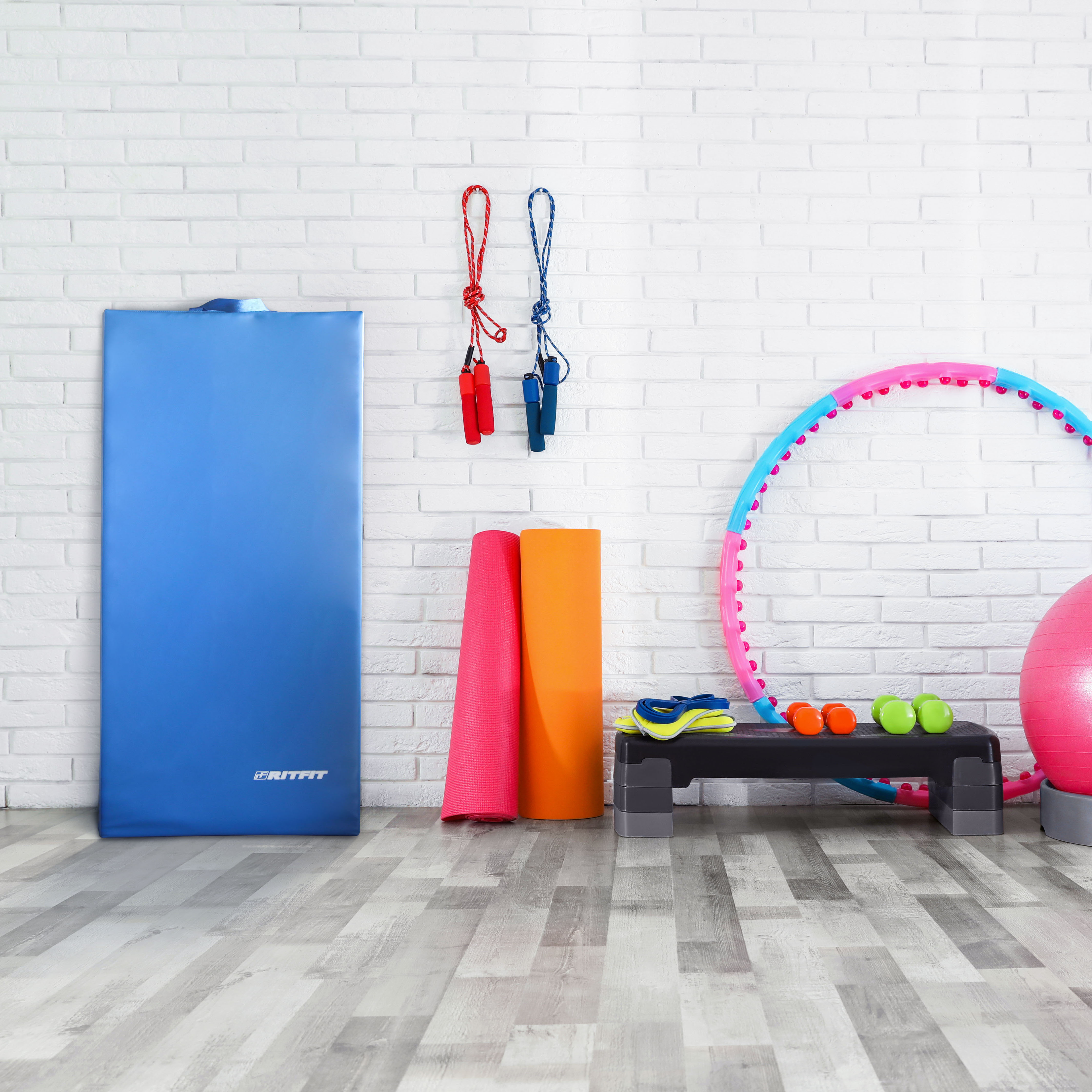 RitFit 4' x 8' Folding Gymnastics Mat with Carrying Handles for Yoga, Stretching, Core Workouts(Blue)