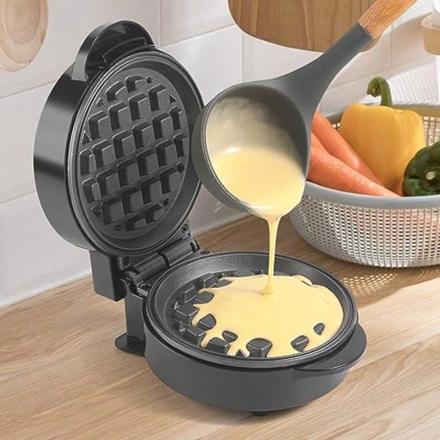 Mini Waffles Maker Small Waffle Irons Non-stick Breakfast Belgian Waffles Mini Waffle Iron Make Waffle in Minutes Portable Pancake Maker Machine for Kid Easy to Clean 5 Inches Wide Black