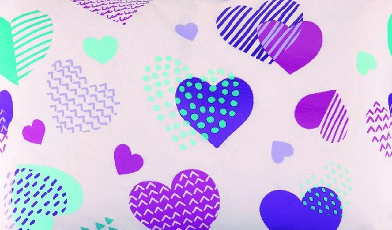 Your Zone Hearts Bed-in-a-Bag Complete Bedding Set in Multicolor
