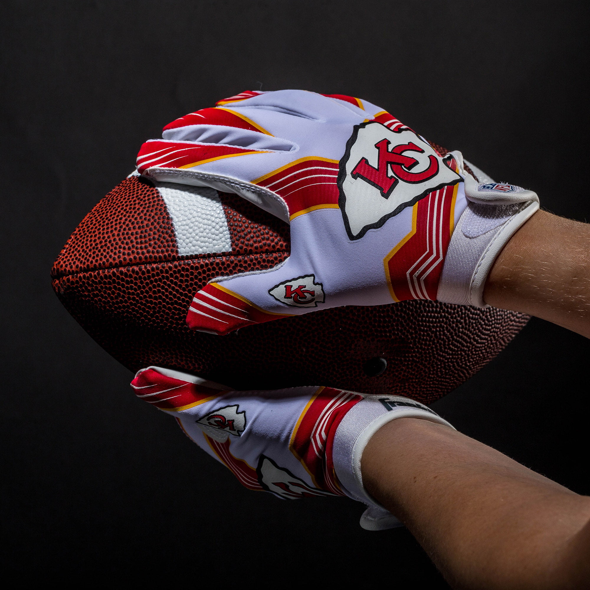 Franklin Sports NFL Minnesota Vikings Youth Football Receiver Gloves