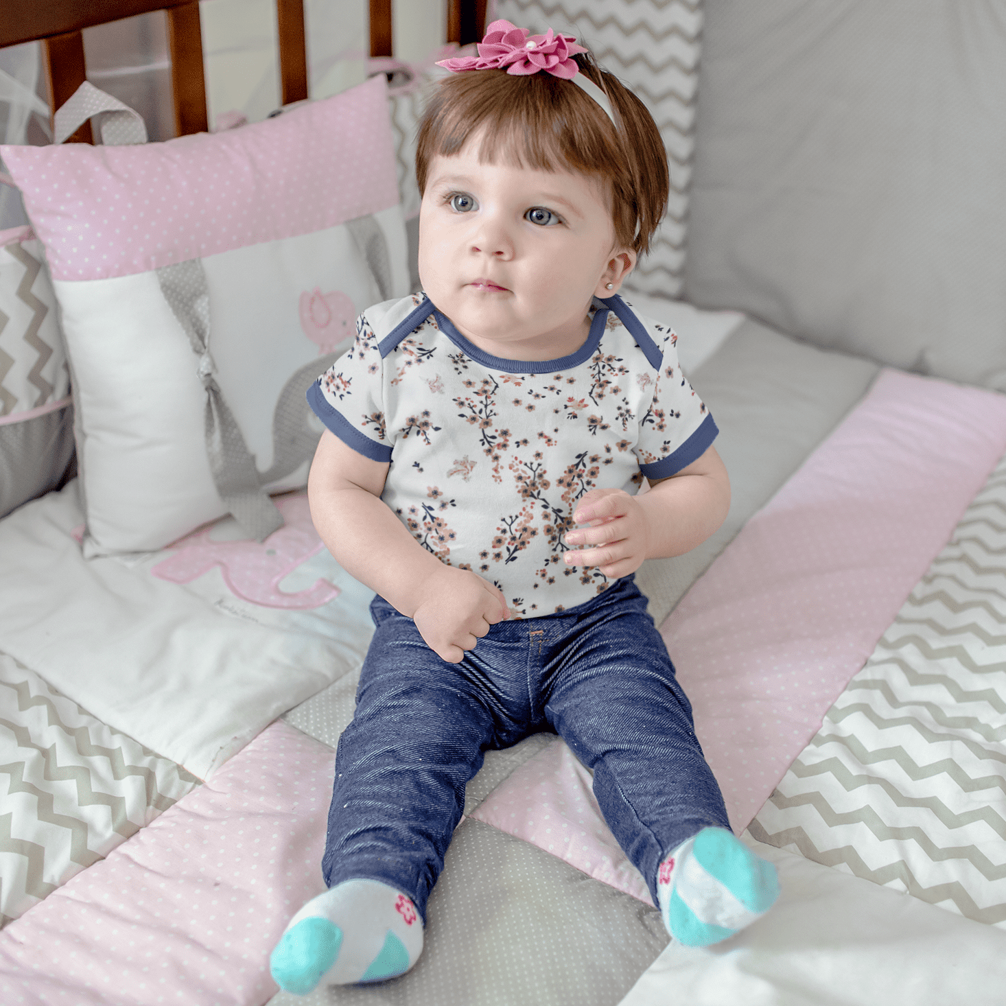 Baby Bright Newborn Essentials Must Have Clothes for Baby Girl, Outfit Gifts for Infant, Baby Shower Gift, 8-Pieces, Size 0-3 Months