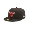 thumbnail image 1 of Gorra New Era NBA Chicago Bulls 59FIFTY Ajustada Talla 8 Negra, 1 of 7