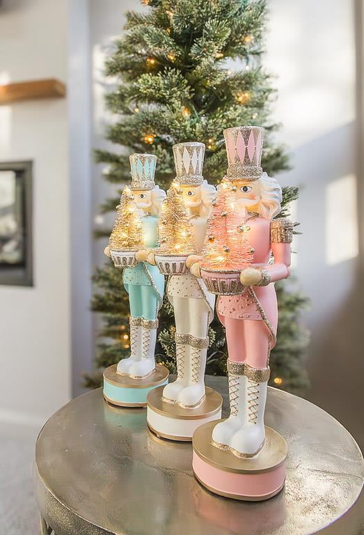 Abbott Collection Nutcracker with Tinsel Tree - Thumbnail 2