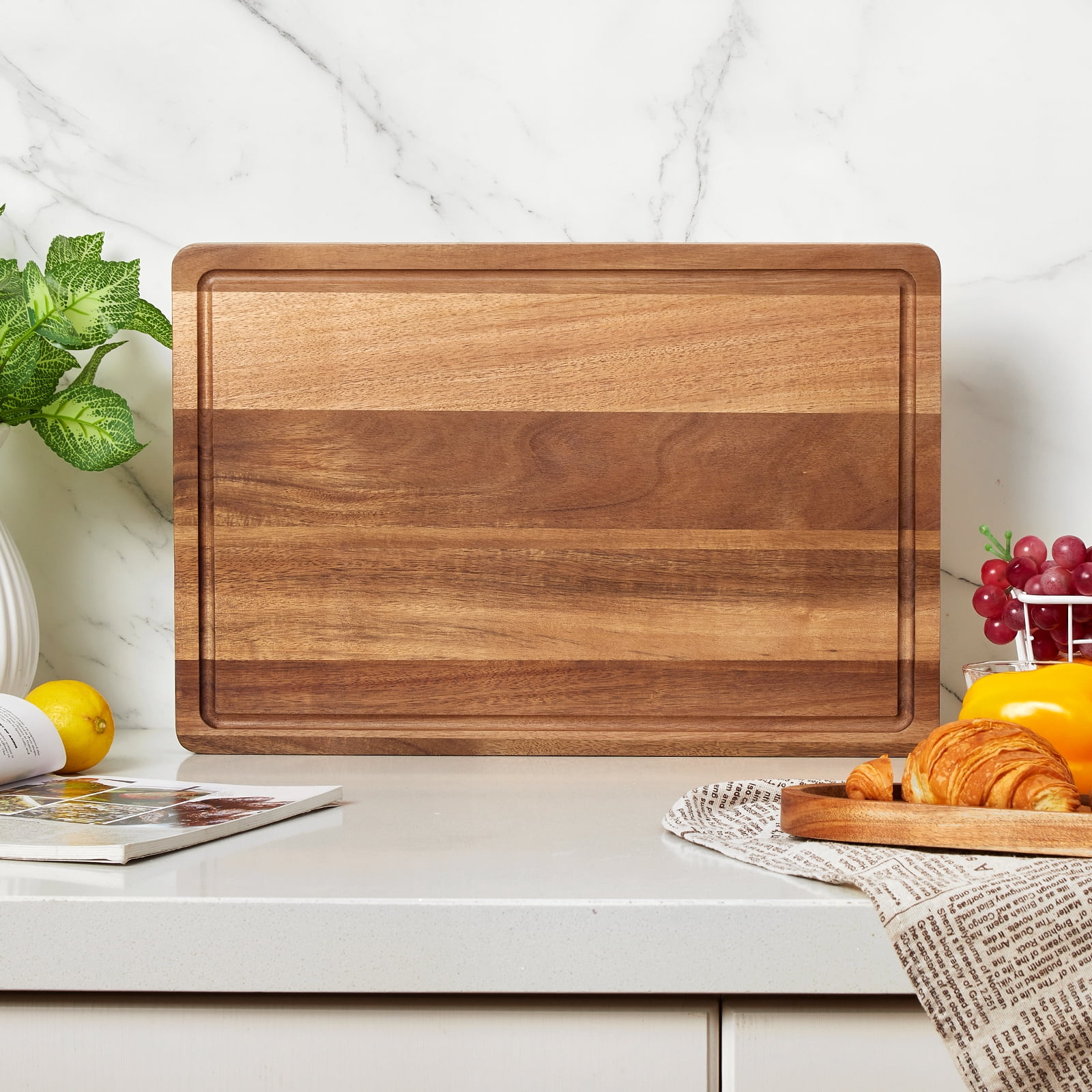 18X12 Inch Acacia Wood Cutting Board– Extra Thick Butcher Block with Deep Juice Groove, Pre-Oiled, Convenient Handles – Large Wooden Chopping Board for Meat, Vegetables, Cheese