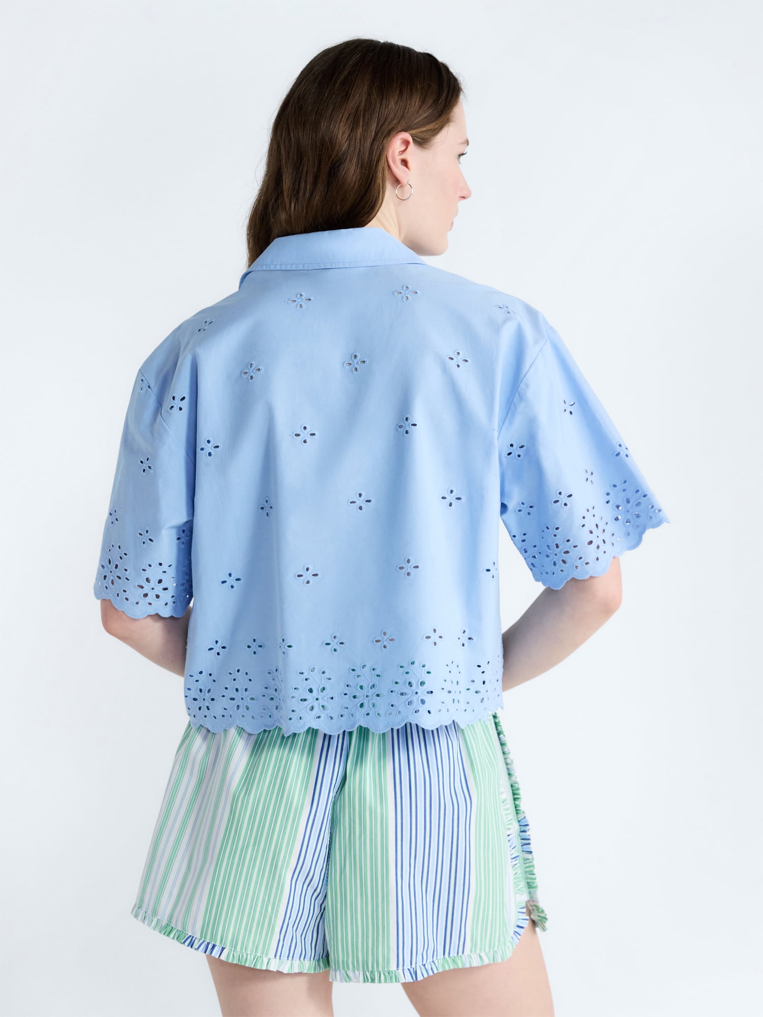 Free Assembly Women's and Women's Plus Cropped Cotton Eyelet Shirt, Sizes XS-4X