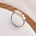 thumbnail image 2 of Anillo de acero de titanio con perlas irregulares de agua dulce para niñas, anillo dorado, diseño de nicho, moda elegante Joker, 2 of 5