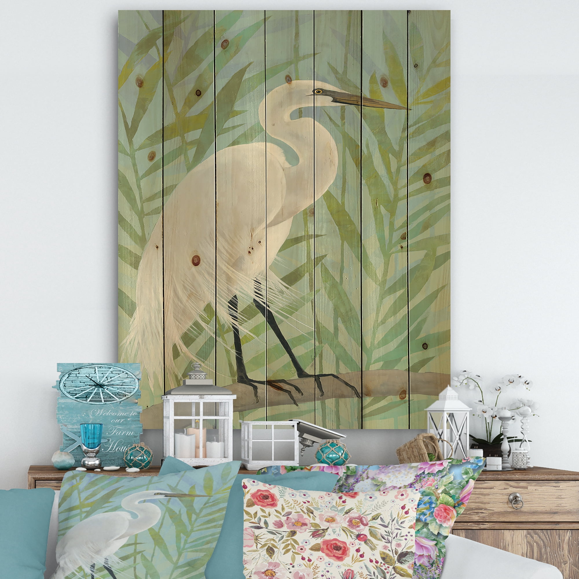 Designart 'Heron by the Shore I' Modern Farmhouse Print on Natural Pine Wood