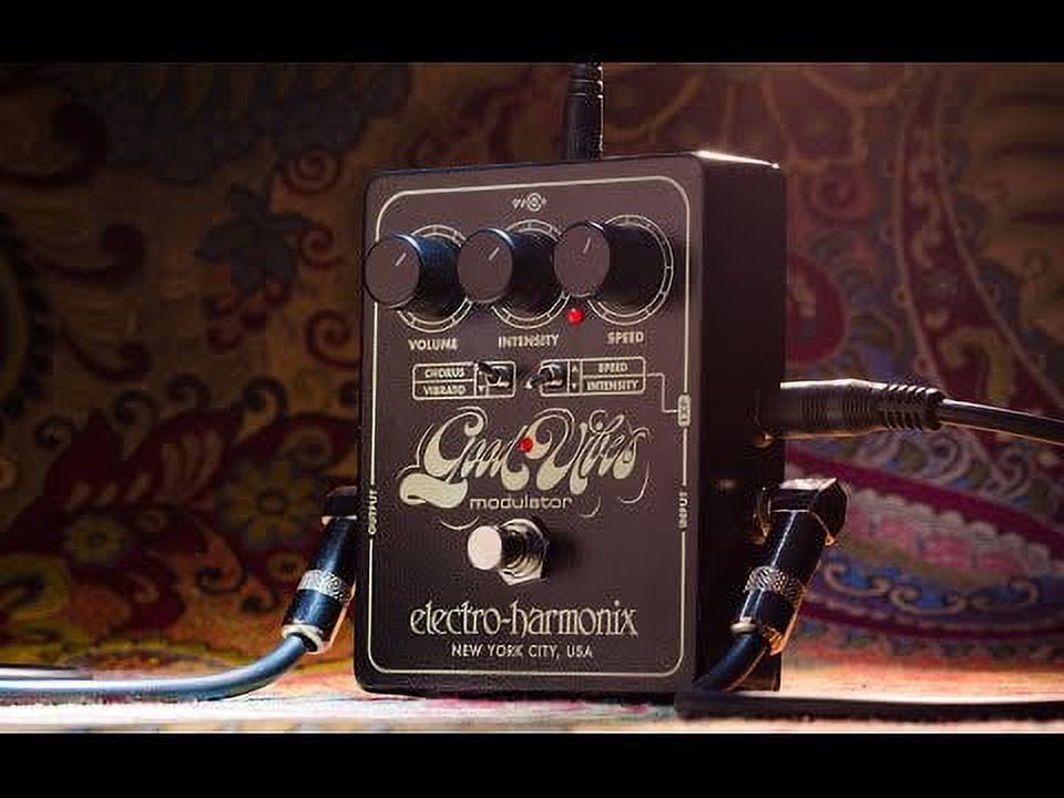 Electro-Harmonix Good Vibes Analog Modulator Guitar Effect Pedal