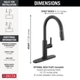 thumbnail image 4 of Grifo de cocina Delta Nicoli con pulverizador desplegable negro/dorado, 4 of 7