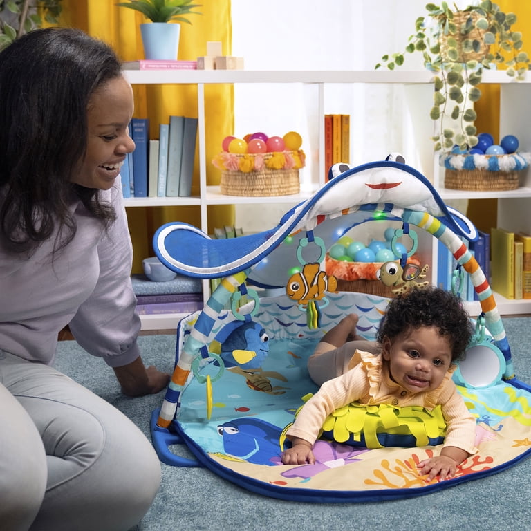 Bright Starts Disney Baby Finding Nemo Mr. Ray Infant Playmat