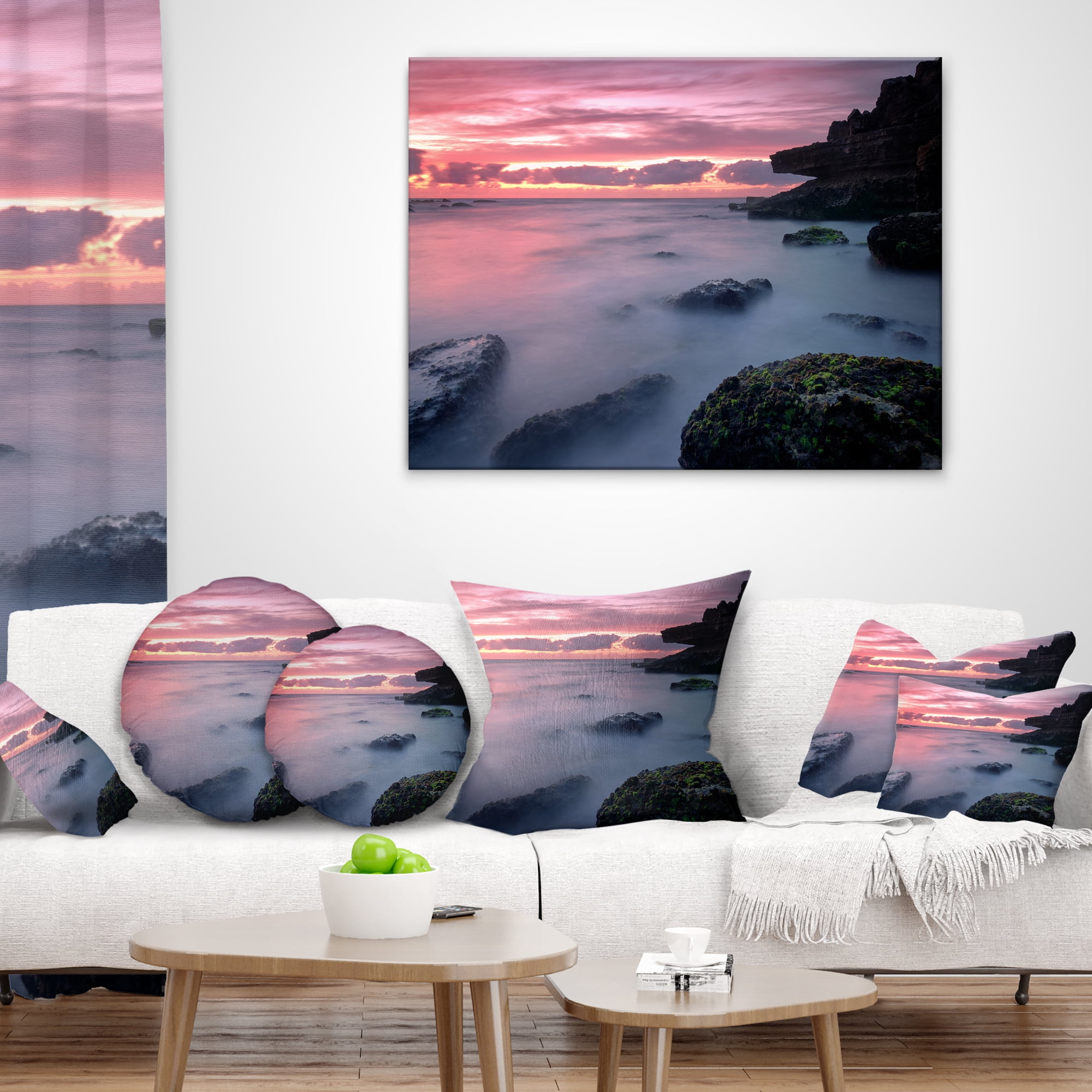 Designart Emerge from Water Samarra Beach - Seashore Throw Pillow - 18x18
