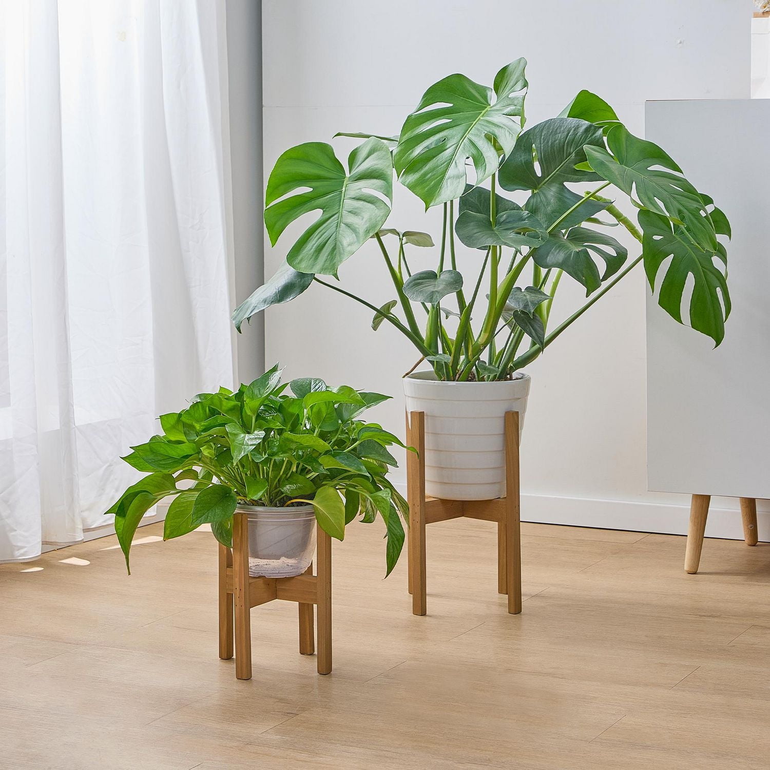 Mainstays 6 in Brown Wood Plant Stand