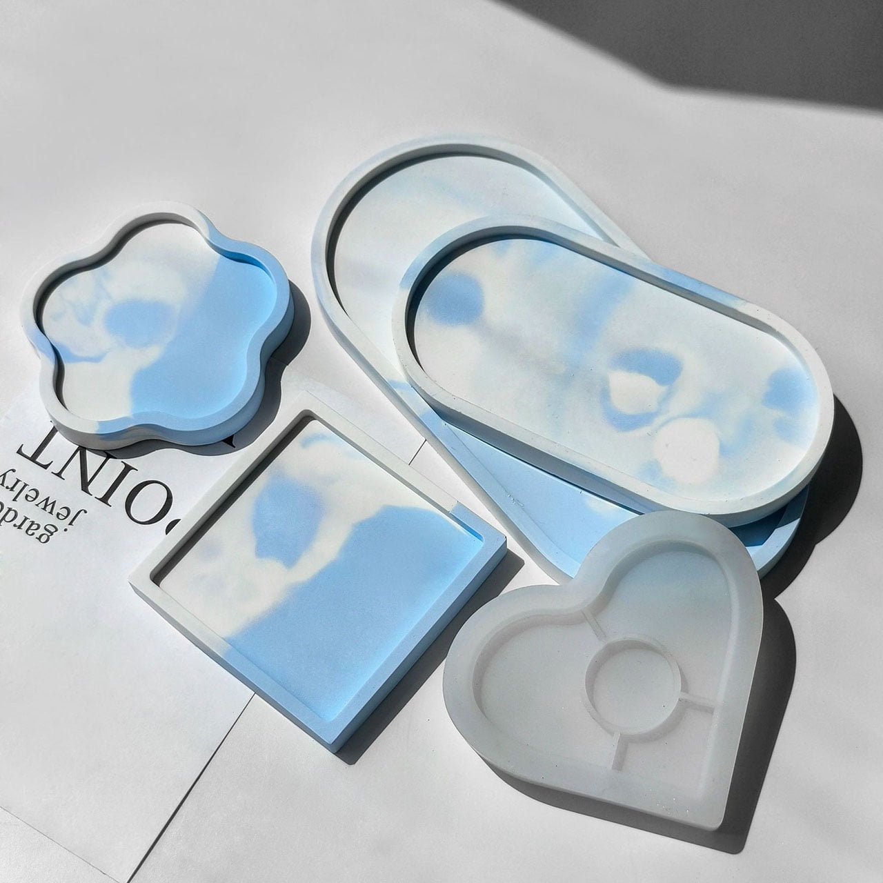 JDH silicone 3 Pack Resin Tray Molds, Oval Coaster Epoxy Resin Casting Mould DIY Tray Dishes for Craft Storage Office Home Decoration，Small