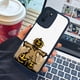 thumbnail image 4 of "Expresa tu estilo con una moderna funda plateada mate de doble capa con gráficos para iPhone", 4 of 4