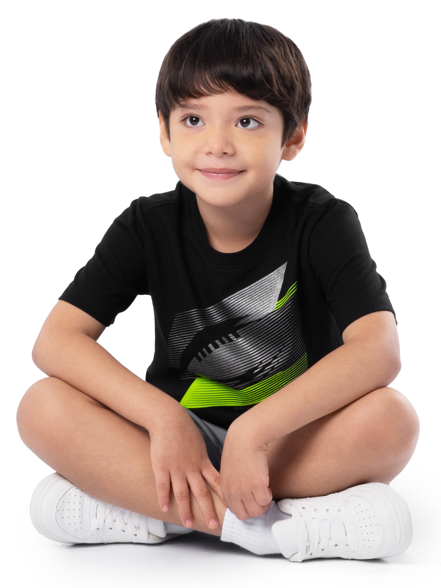 Athletic Works Boys Active Short Sleeve Graphic T-Shirt, Sizes 4-18 & Husky