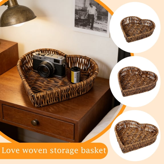 Valentines Day Decorations Heart-Shaped Woven Storage Basket, Handmade Love Basket Organizer for Valentine's Day, Decorative Rattan Basket for Gifts Flowers Snacks, Home Decor Accessory A, 1Pcs