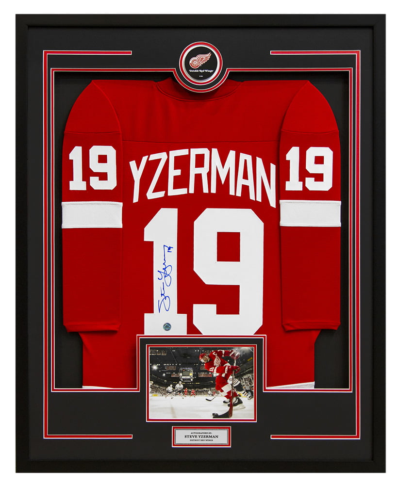 framed hockey jersey