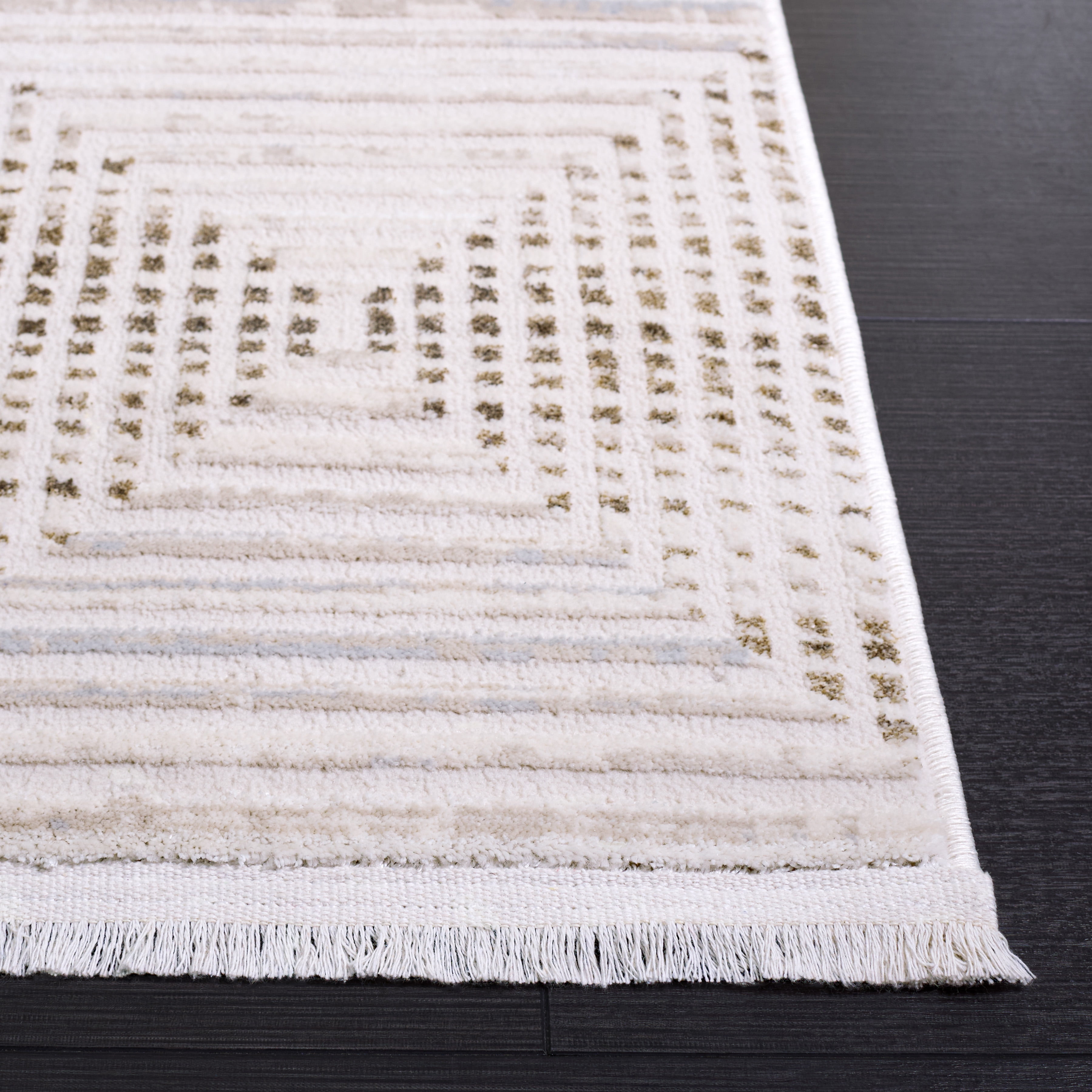 Safavieh Whisper Darrell Geometric Area Rug, Beige/Ivory, 8' x 10'