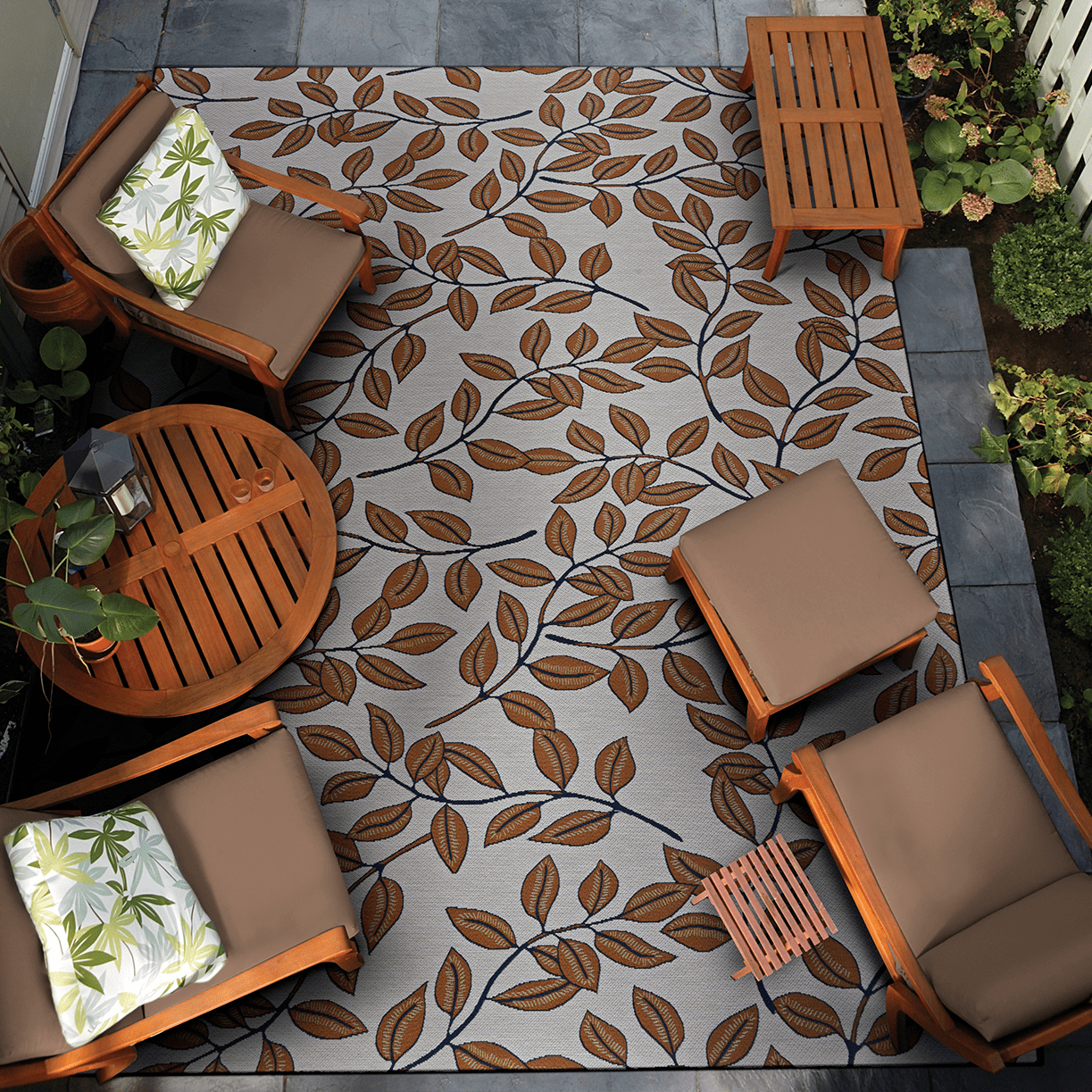 Couristan Dolce Summer Ivy Indoor/Outdoor Area Rug, Ivory-Terracotta, 2'3" x 7'10" Runner