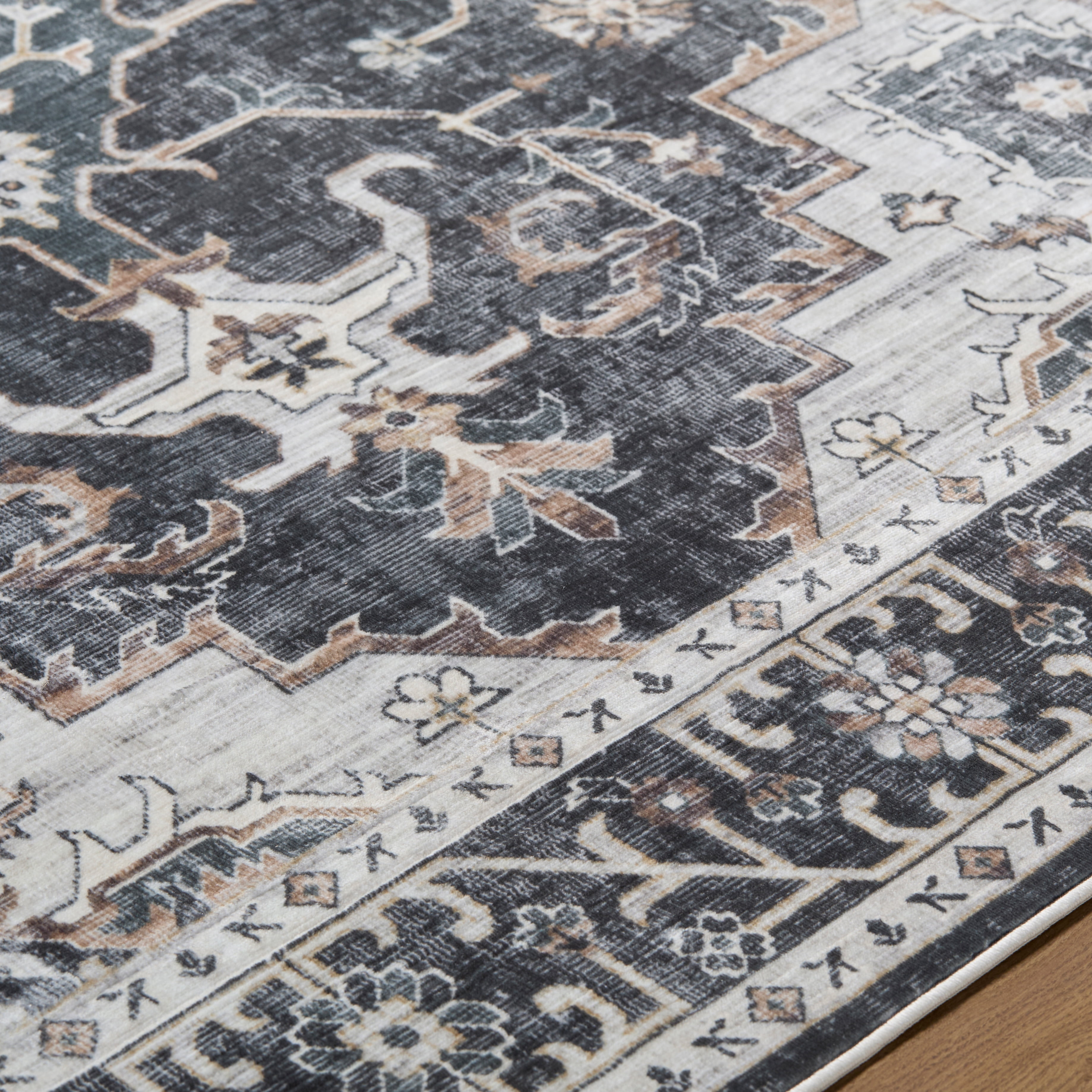 My Texas House Florence 5'3" x 7'3" Area Rug