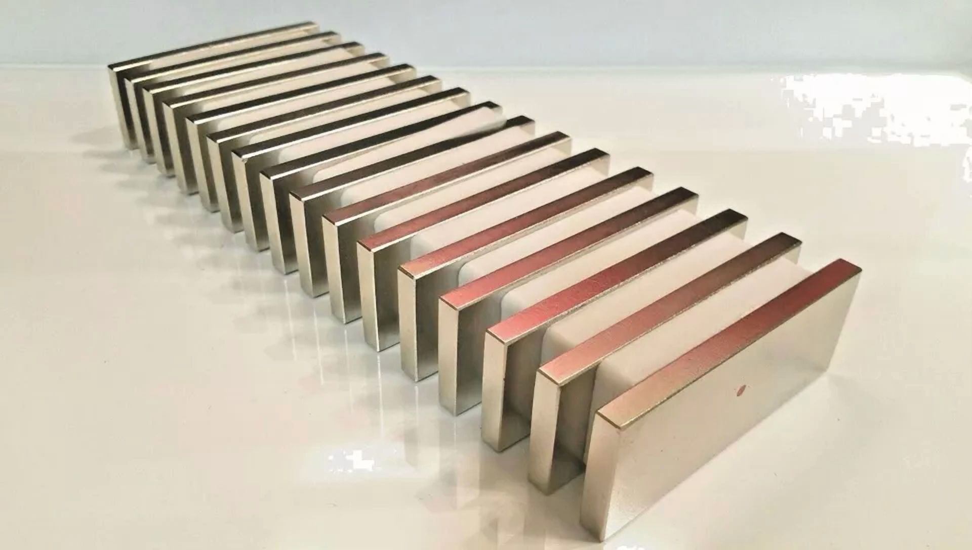 One Neodymium N52 Block Magnet Super Strong Rare Earth 3" X 1-1/8" X 1/4"