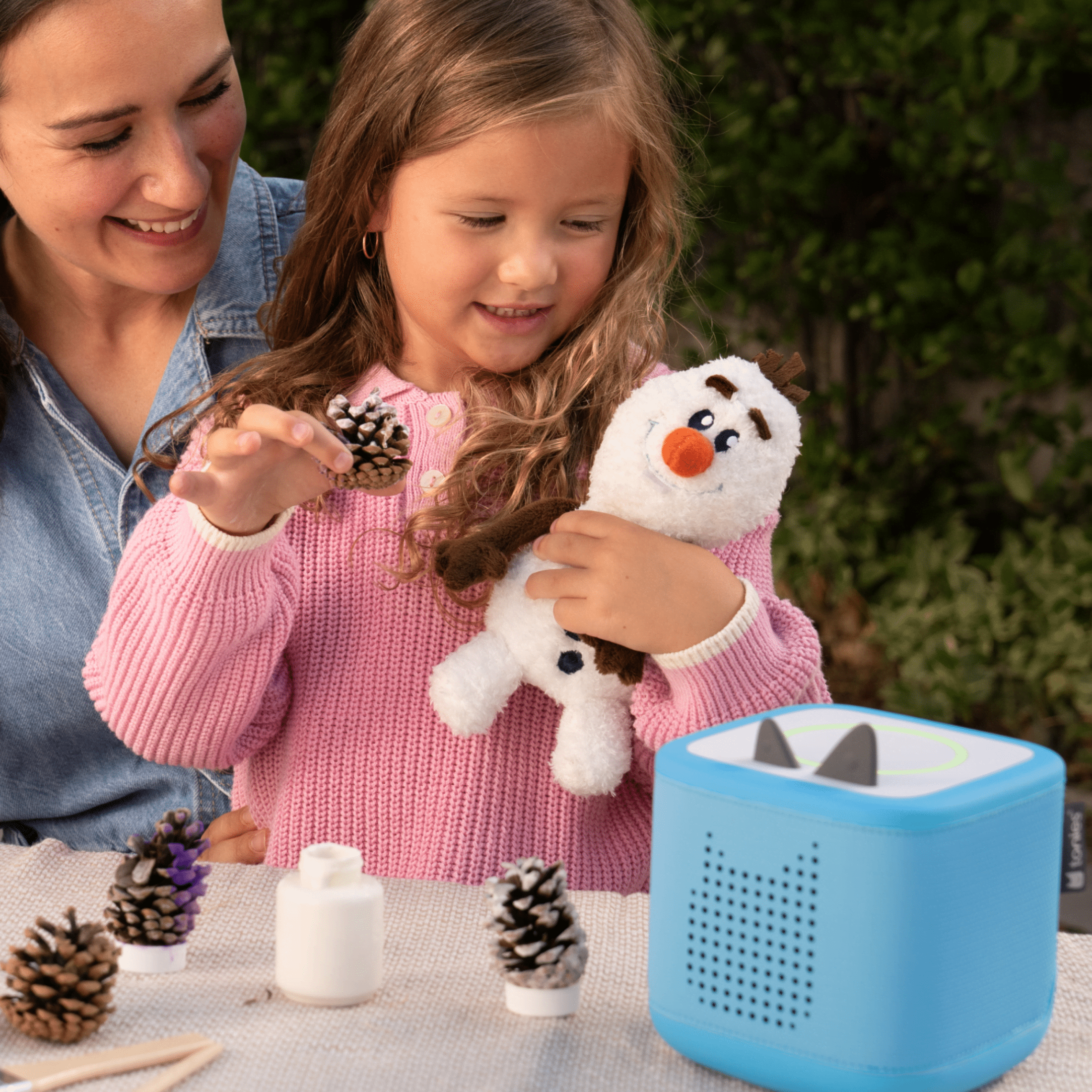 Tonies Cuddle Tonie Olaf Audio Toy Plush from Disney's Frozen, Age Group 3+