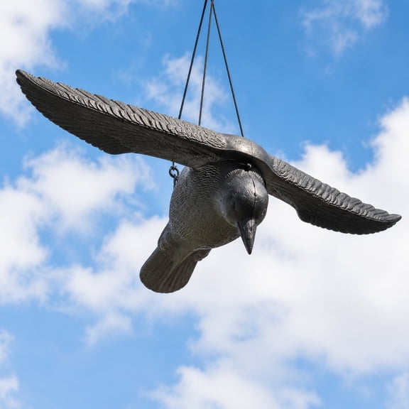 QuanTara Realistic Black Crow Decoration – 21" Simulated Flying Bird for Halloween & Outdoor Décor