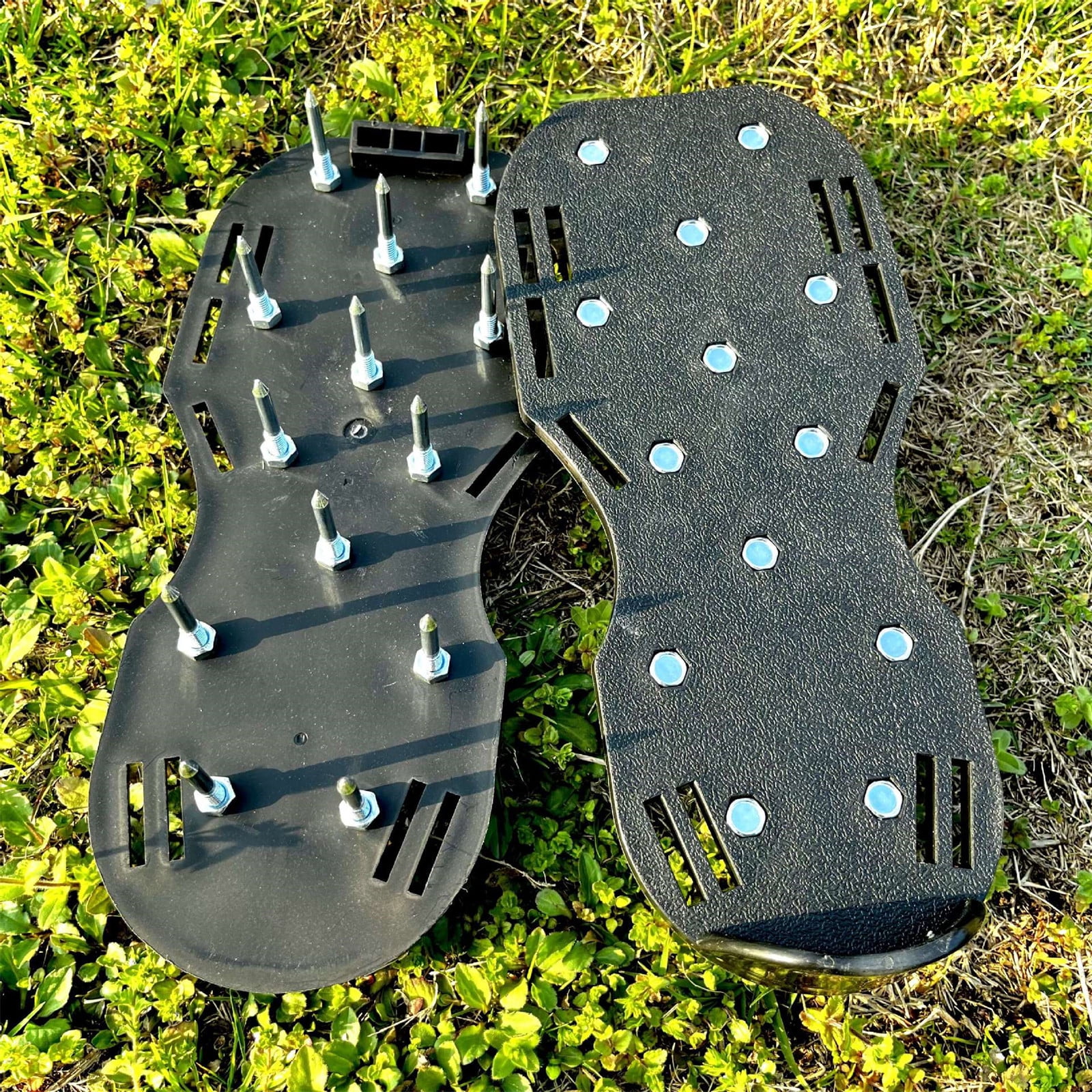 Lawn Aerator Shoes For Soil Yard Tool With Hook & Loop Straps, Garden Lawn Spike Shoes, Lawn Aerator Shoes for Grass - with Adjustable Strap and Heavy Duty Spikes, One-Size-Fits-All Use (Black,1 Set)