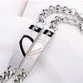 thumbnail image 3 of Juego de 2 pulseras para parejas para él y para ella, acero inoxidable de titanio ajustable para el juego de joyas con eslabones de pulsera a juego del rompecabezas del amor Rojo Verde, 3 of 5