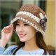 thumbnail image 1 of Gorro cálido de otoño e invierno para mujeres de mediana edad y mayores, gorro de lana grueso para mujer, gorro cálido para exteriores con protección para los oídos, entrega de una pieza, 1 of 6