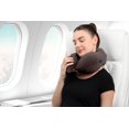 thumbnail image 4 of Almohada de Viaje Brookstone para Cuello con Espuma de Memoria Contorneada Marrón, 4 of 5