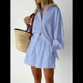 thumbnail image 4 of Conjunto de Dos Piezas para Mujer: Blusa Holgada de Larga Abullonada y Pantalones Cortos de Cintura Alta con Bolsillos Laterales. Azul XXL, 4 of 6