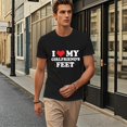 thumbnail image 3 of Camisetas casuales para mujer con texto "Amo los pies de mi novia", 3 of 7