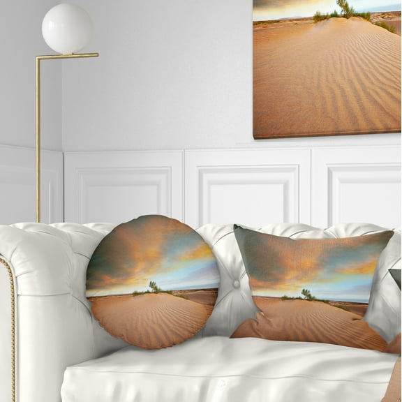 Designart Green Plants in Wide Desert - African Landscape Printed Throw Pillow - 12x20