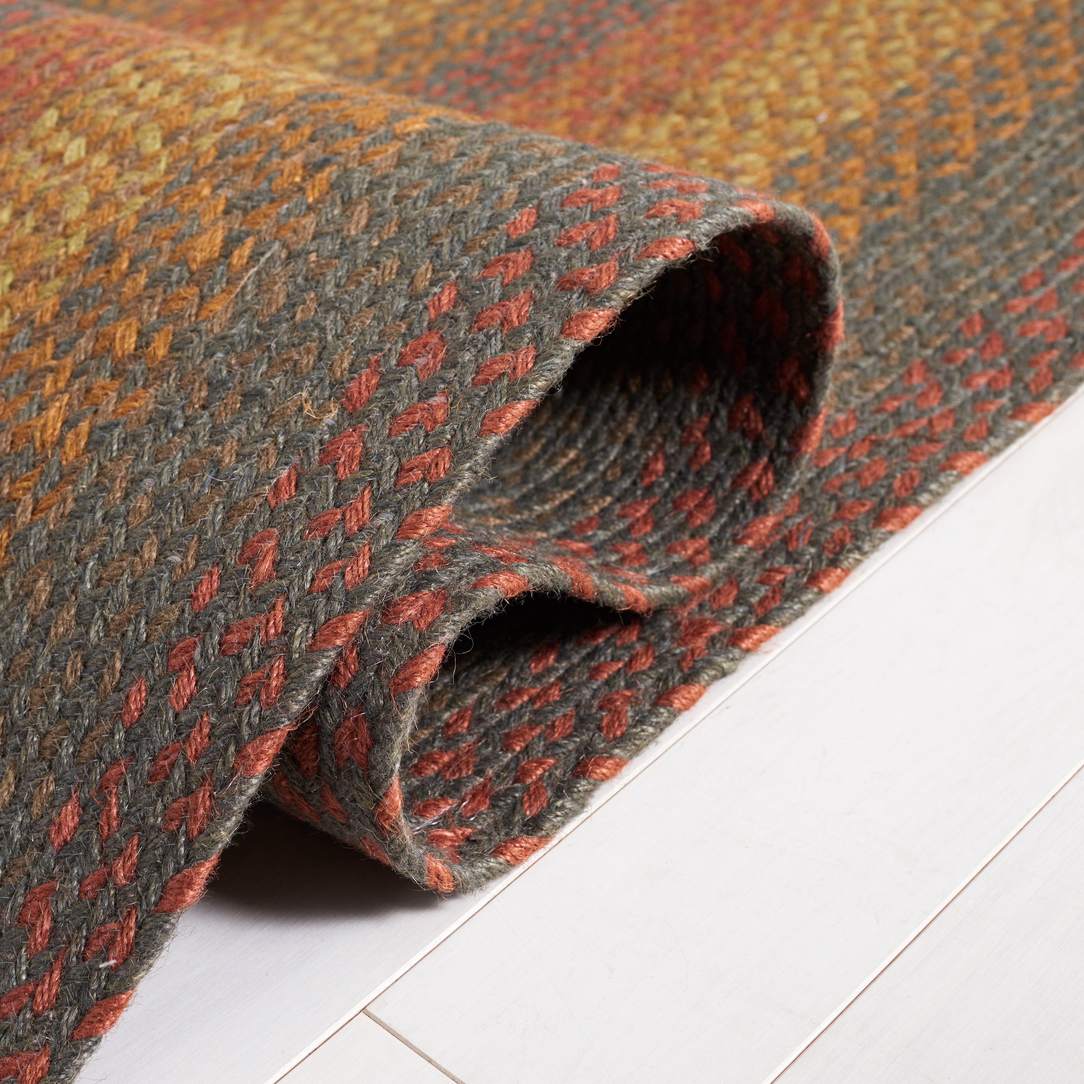 SAFAVIEH Braided Dorinda Bordered Reversible Area Rug, Green/Rust, 3' x 5' Oval