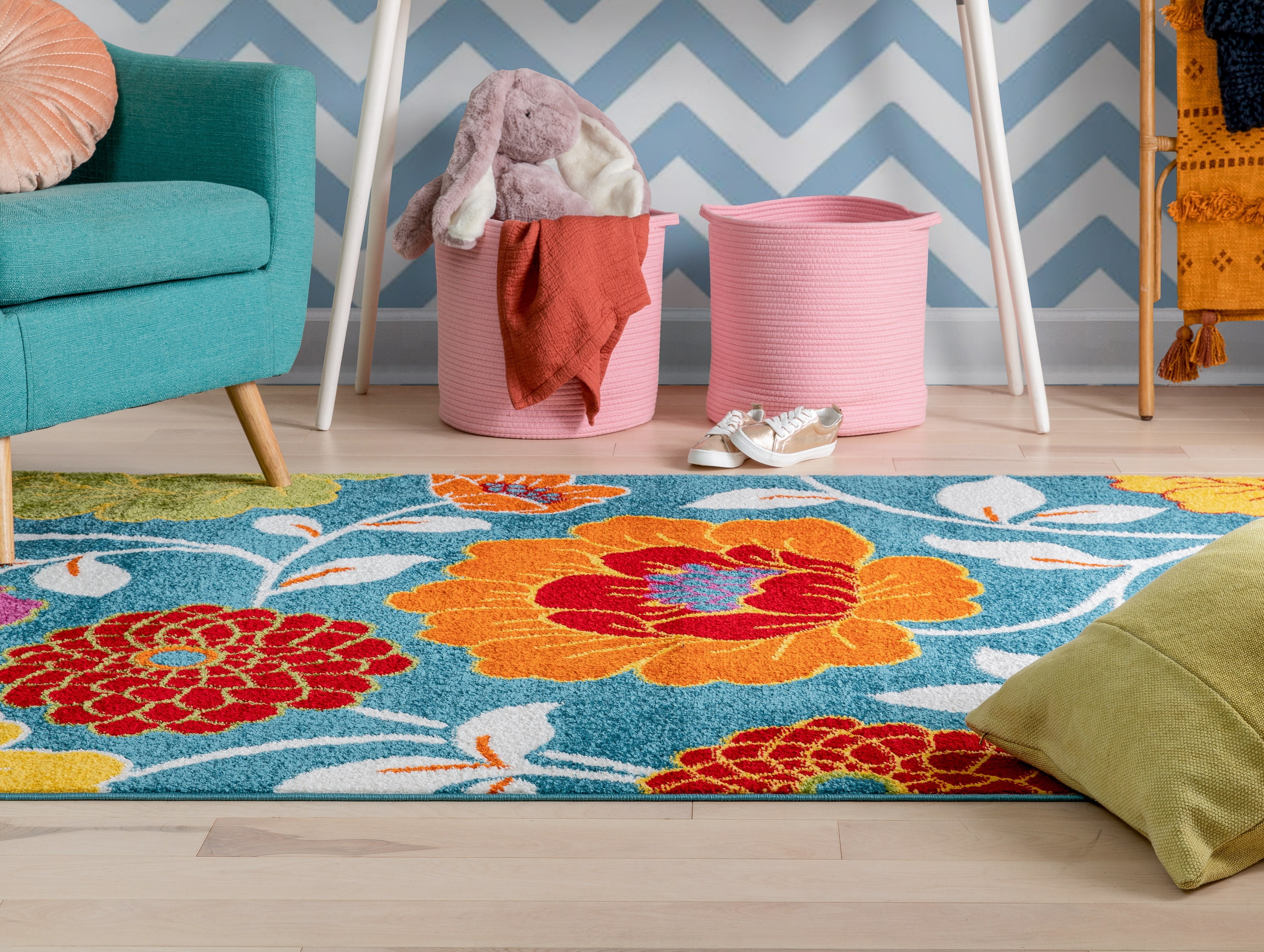 Well Woven StarBright Daisy Flowers Modern Floral Blue 5' x 7' Area Rug