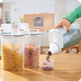 thumbnail image 4 of Dispensador de cereales de plástico de 2 l, caja de almacenamiento, cocina, alimento, grano, arroz, contenedor agradable oso de fresa  Hogar, 4 of 5