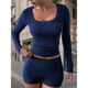 thumbnail image 4 of Conjunto Deportivo de Yoga para Mujer de 2 Piezas: Camiseta de Larga Ajustada y Shorts. Azul Marino L, 4 of 7