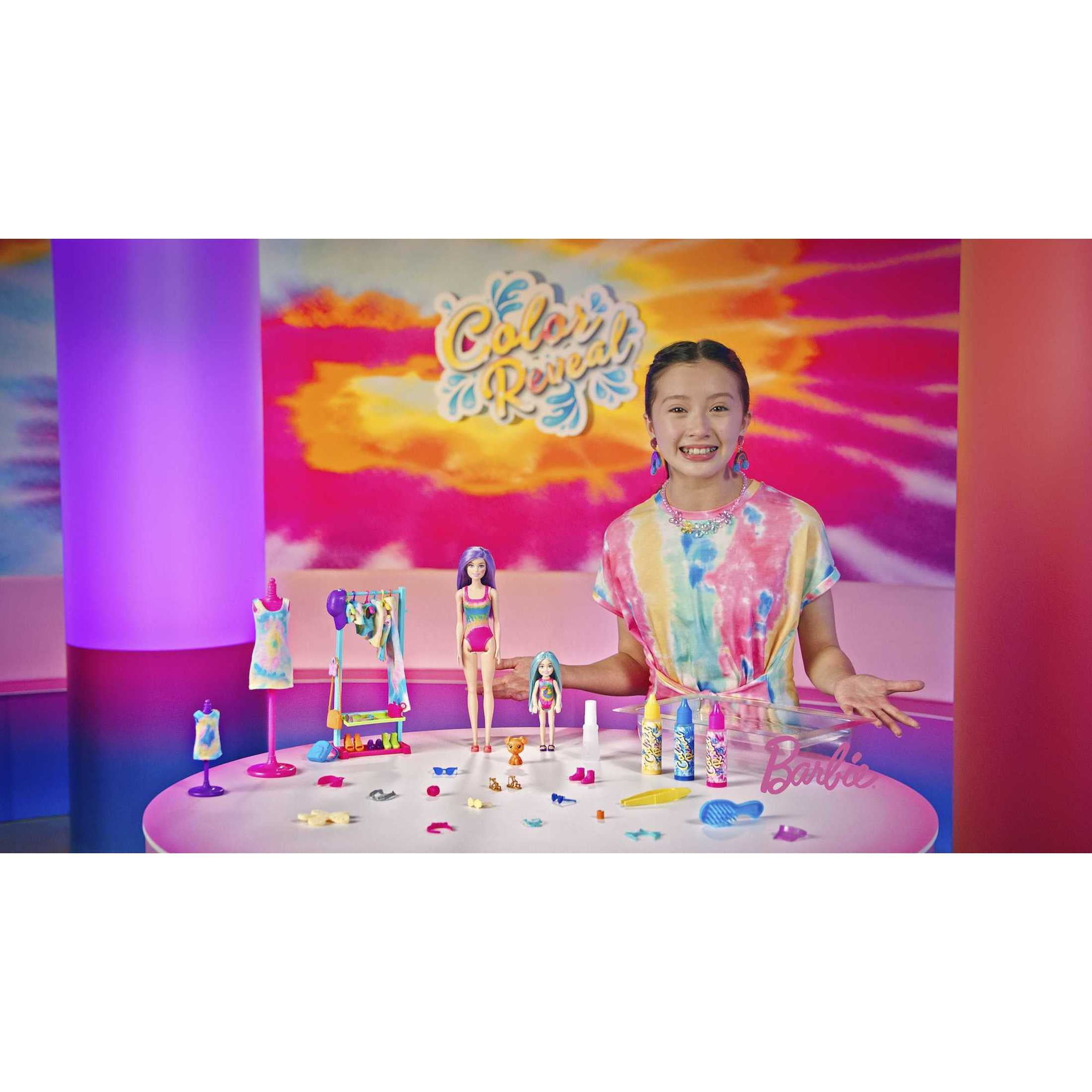 Barbie Doll Color Reveal Gift Set, Tie-Dye Fashion Maker with 2 Barbie Dolls, Pet, Tie-Dye Tools