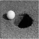 thumbnail image 1 of Cuadro Decorativo - Tan cerca de la pelota de golf puesta, 1 of 3