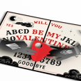 thumbnail image 2 of Tarjeta desplegable Lovepop Dying to Ask You Valentine, 5 x 7 pulgadas, 2 of 7