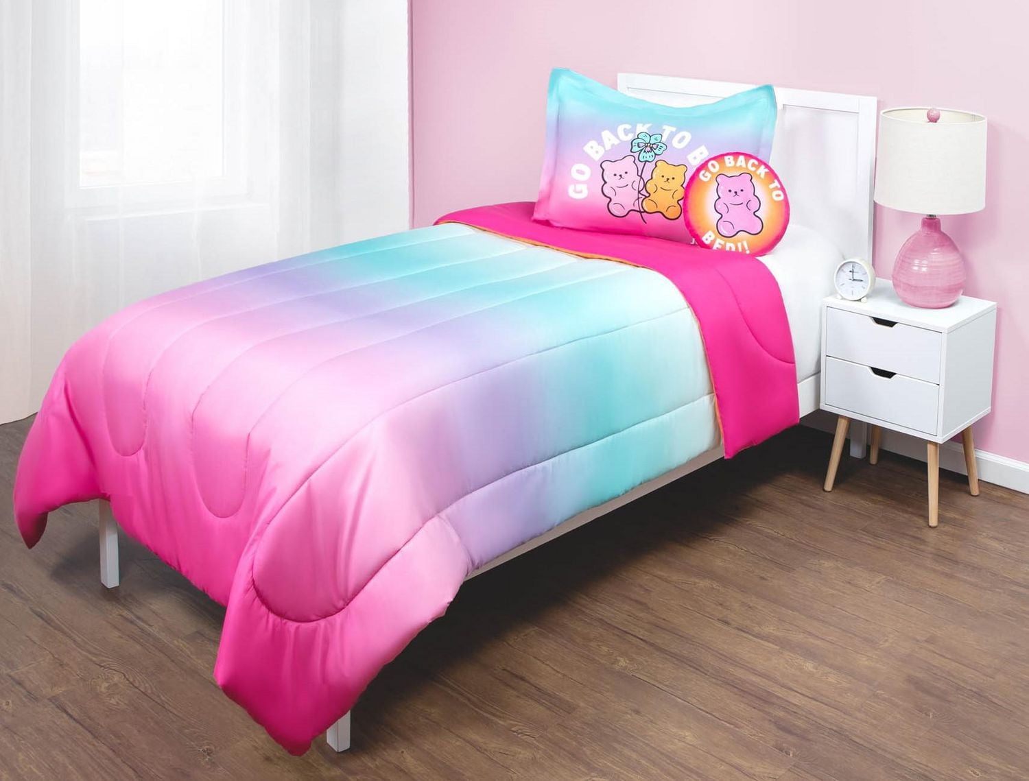 Justice Candy Bears 3-Piece Twin/Full Reversible Comforter Set with Decorative Pillow