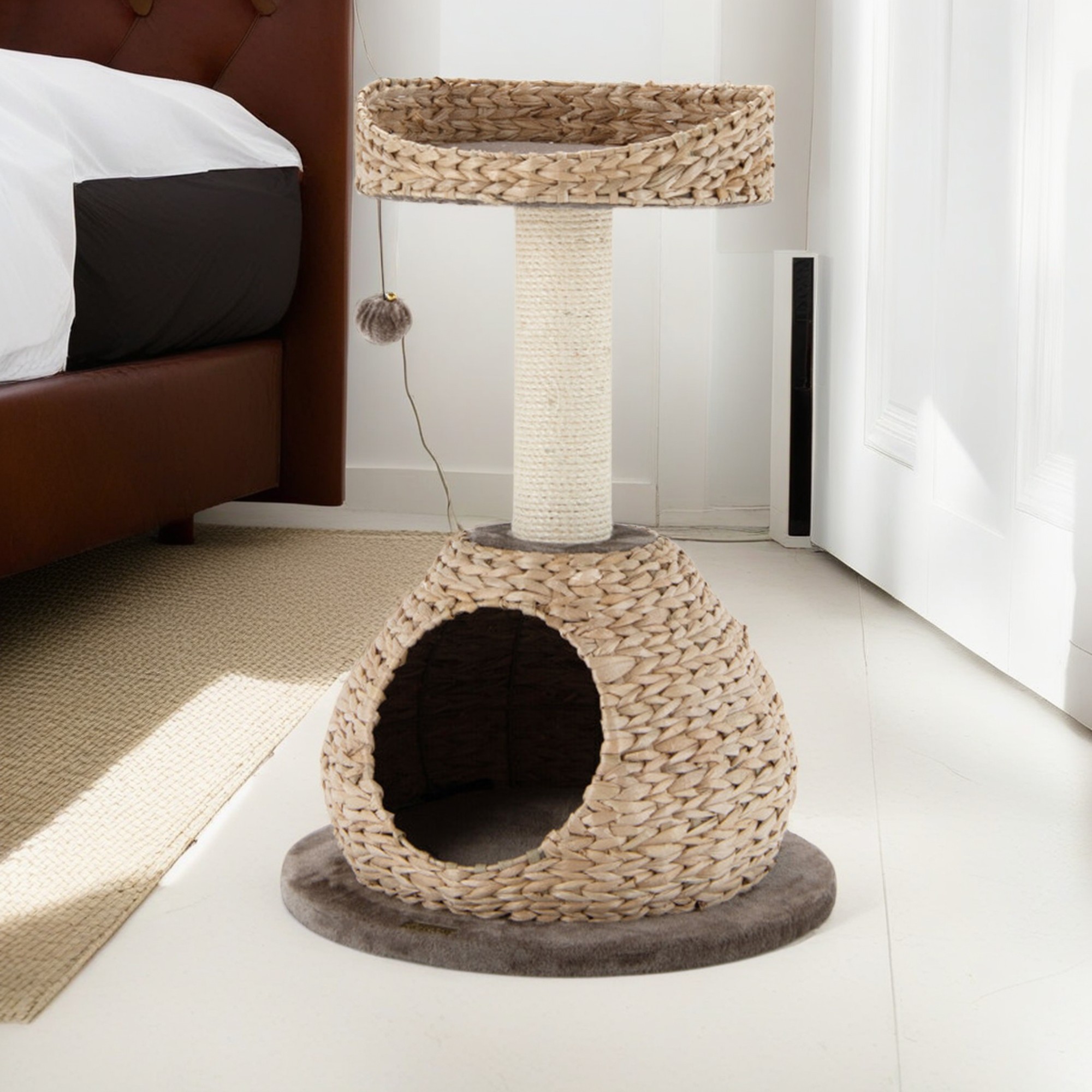 Kadyn 28" Modern Cat Tree Tower for Indoor Cats with Natural Sisal Scratching Posts, Hand-Woven Condo and Top Perch for Kittens Climb Play, Rest, Brown