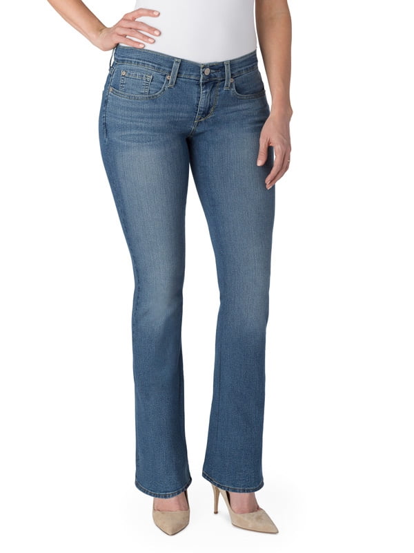 Signature by Levi Strauss & Co. Women's Curvy Bootcut Jeans - Walmart.com