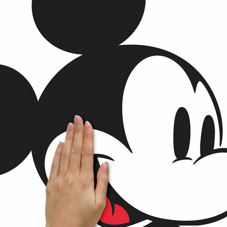 Disney Nail Art Stickers Decoration Decals, 4 Style Variety Pack (Mickey,  Minnie, Winnie, and Stitch) : : Beauty