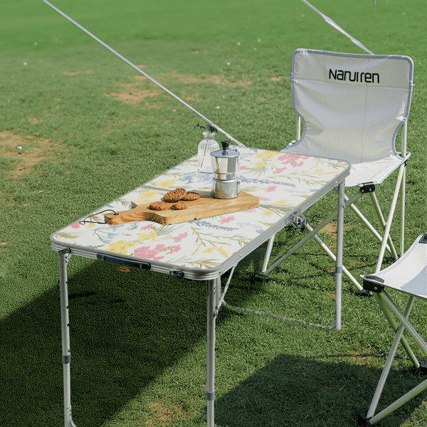 4 Ft Rectangular Center‑Fold Outdoor Folding Table, 23.82 Inch Width, 3‑Level Adjustable Height Aluminum Frame, 110 Lbs Capacity for Camping Picnic Party, Floral Print