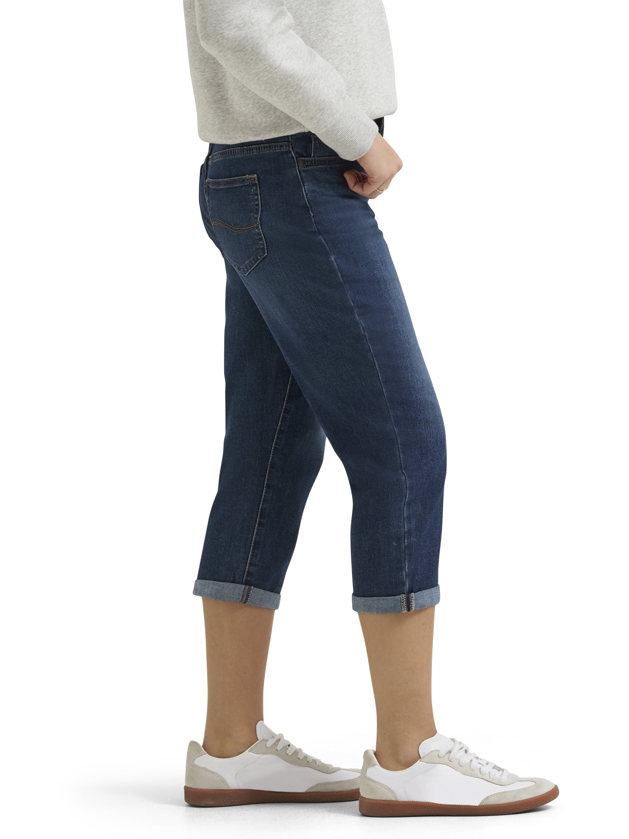 Lee® Women's and Plus 21-23" Flex Motion Capri