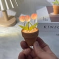 thumbnail image 1 of Mini lámpara de mesa LED de tulipán DIY, lámpara de mesita de noche, simulación de ramo de flores, dormitorio, ambiente romántico, regalo de cumpleaños, decoración del hogar, 1 of 4